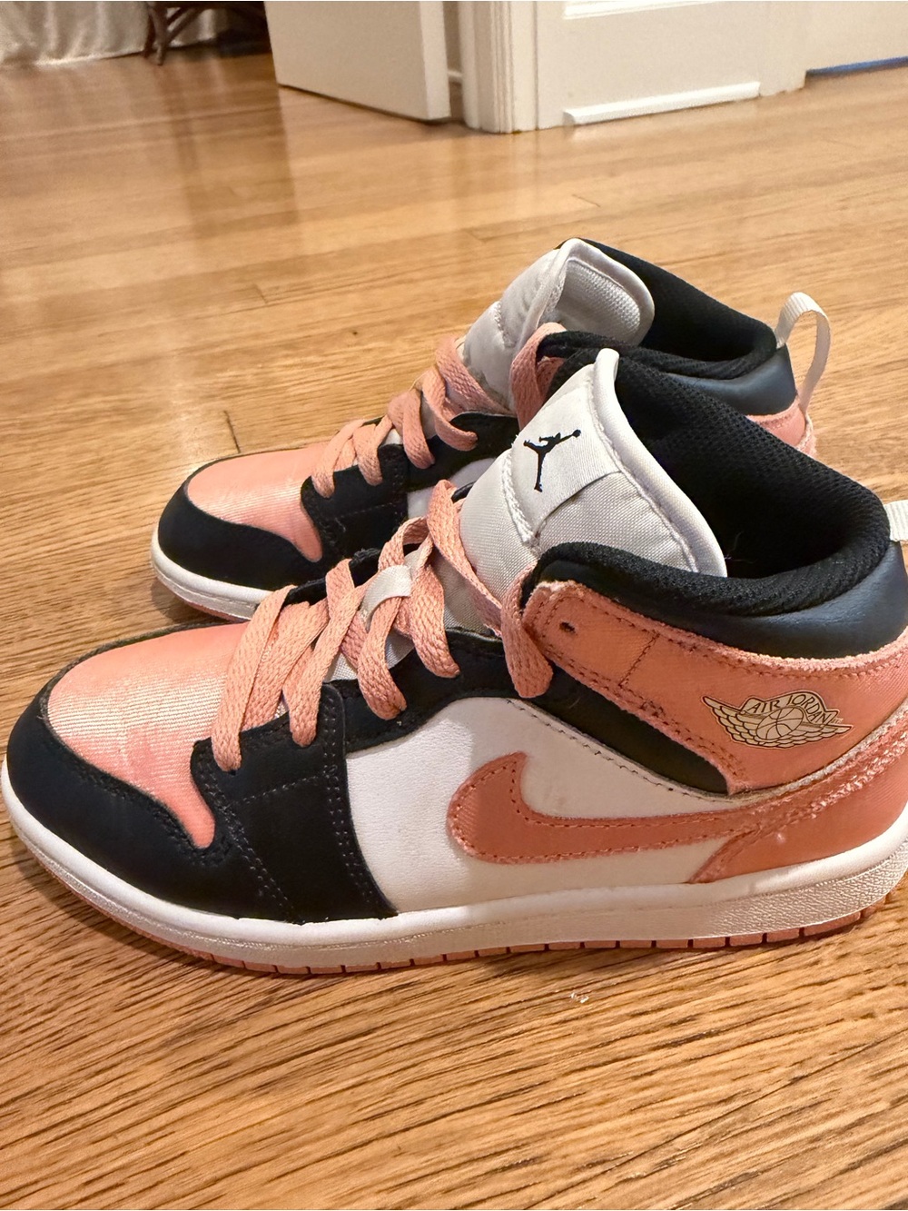 Jordan Kids Mid-Top Sneakers in Peach, Black & White